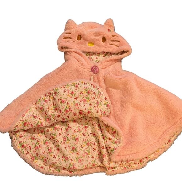Hello Kitty pink fuzzy teddy bear cape jacket‎ - Picture 3 of 8